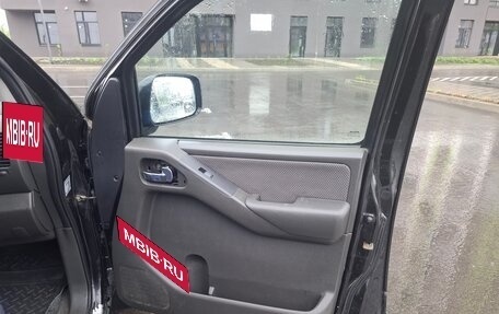 Nissan Navara (Frontier), 2008 год, 820 000 рублей, 29 фотография