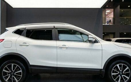 Nissan Qashqai, 2017 год, 1 897 000 рублей, 4 фотография