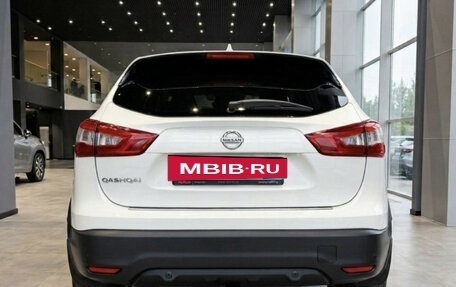 Nissan Qashqai, 2017 год, 1 897 000 рублей, 6 фотография