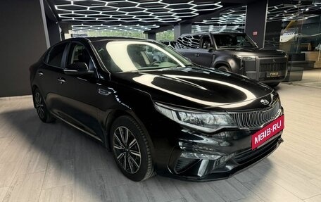 KIA Optima IV, 2018 год, 1 870 000 рублей, 2 фотография