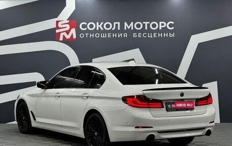 BMW 5 серия, 2019 год, 3 249 900 рублей, 4 фотография