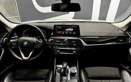 BMW 5 серия, 2019 год, 3 249 900 рублей, 16 фотография