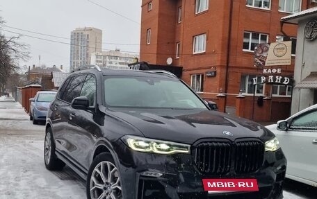 BMW X7, 2019 год, 6 100 000 рублей, 2 фотография