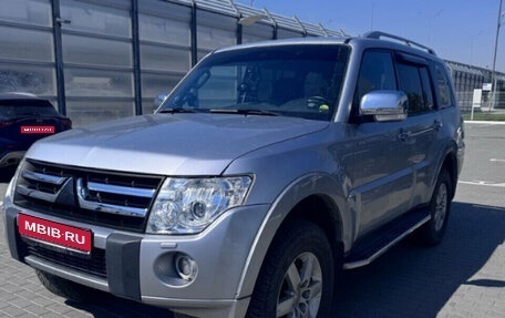 Mitsubishi Pajero IV, 2011 год, 1 799 000 рублей, 1 фотография