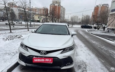 Toyota Camry, 2021 год, 3 110 000 рублей, 1 фотография