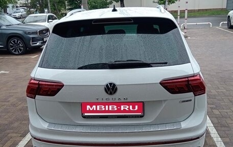 Volkswagen Tiguan II, 2021 год, 3 600 000 рублей, 4 фотография