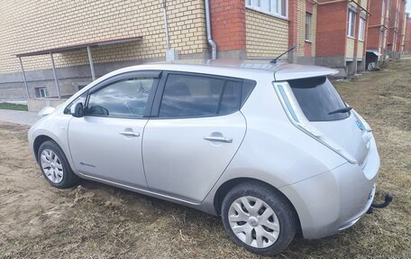 Nissan Leaf I, 2014 год, 705 000 рублей, 2 фотография
