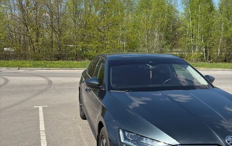 Skoda Superb III рестайлинг, 2020 год, 3 120 000 рублей, 28 фотография