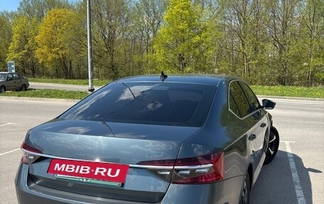 Skoda Superb III рестайлинг, 2020 год, 3 120 000 рублей, 23 фотография