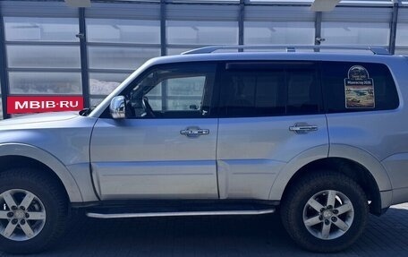 Mitsubishi Pajero IV, 2011 год, 1 799 000 рублей, 6 фотография
