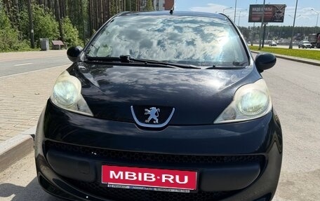 Peugeot 107 I рестайлинг, 2007 год, 445 000 рублей, 3 фотография