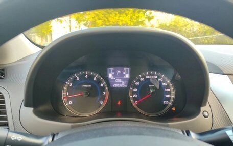 Hyundai Solaris II рестайлинг, 2016 год, 730 000 рублей, 9 фотография