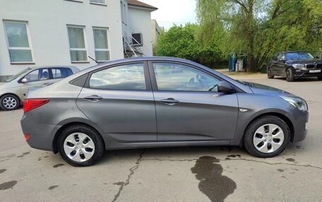 Hyundai Solaris II рестайлинг, 2016 год, 730 000 рублей, 4 фотография