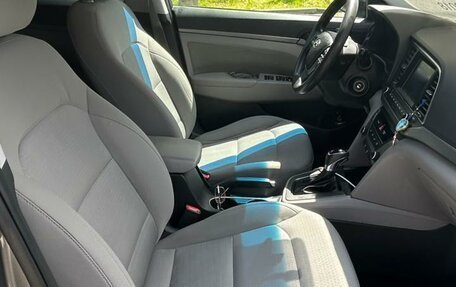 Hyundai Elantra VI рестайлинг, 2018 год, 1 399 000 рублей, 4 фотография