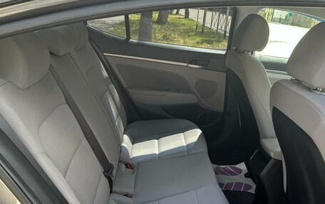 Hyundai Elantra VI рестайлинг, 2018 год, 1 399 000 рублей, 7 фотография