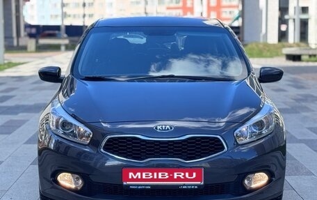 KIA cee'd III, 2015 год, 1 630 000 рублей, 2 фотография