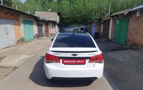 Chevrolet Cruze II, 2011 год, 650 000 рублей, 5 фотография