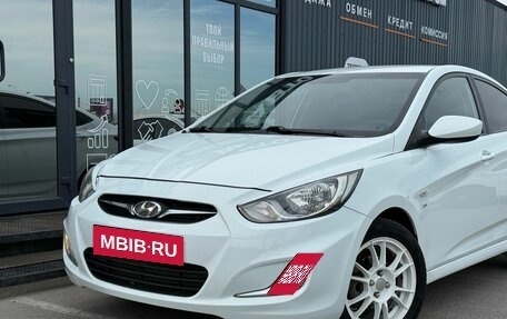 Hyundai Solaris II рестайлинг, 2012 год, 850 000 рублей, 6 фотография