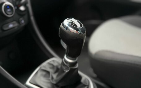 Hyundai Solaris II рестайлинг, 2012 год, 850 000 рублей, 20 фотография
