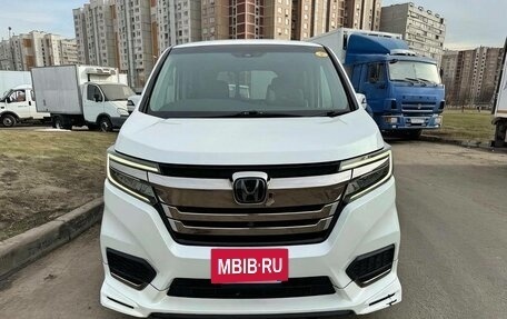 Honda Stepwgn IV, 2021 год, 1 790 000 рублей, 3 фотография