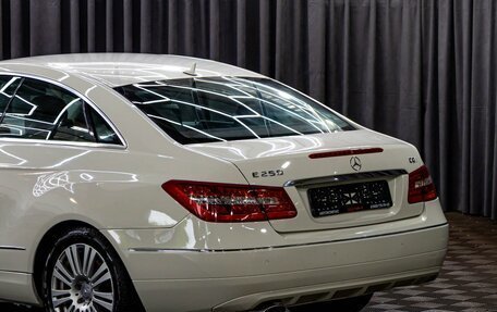 Mercedes-Benz E-Класс, 2010 год, 1 295 000 рублей, 10 фотография