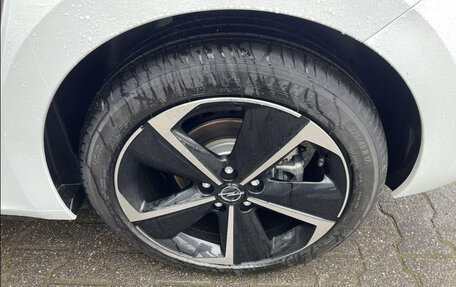 Opel Astra, 2025 год, 3 092 448 рублей, 17 фотография
