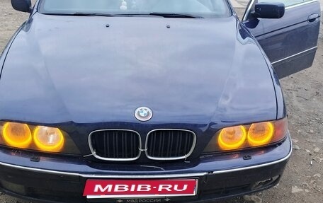 BMW 5 серия, 1998 год, 650 000 рублей, 1 фотография
