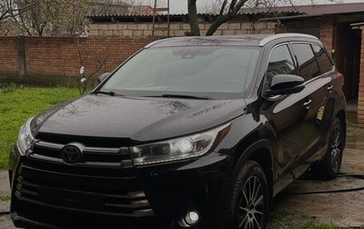 Toyota Highlander III, 2017 год, 3 000 000 рублей, 1 фотография
