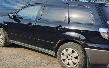 Mitsubishi Outlander III рестайлинг 3, 2004 год, 350 000 рублей, 4 фотография