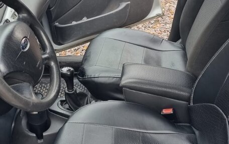Ford Focus IV, 2005 год, 295 000 рублей, 2 фотография