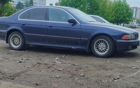 BMW 5 серия, 1998 год, 650 000 рублей, 2 фотография