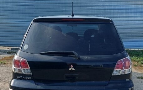 Mitsubishi Outlander III рестайлинг 3, 2004 год, 350 000 рублей, 5 фотография