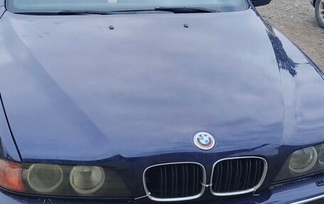BMW 5 серия, 1998 год, 650 000 рублей, 3 фотография