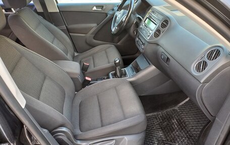 Volkswagen Tiguan I, 2011 год, 990 000 рублей, 10 фотография