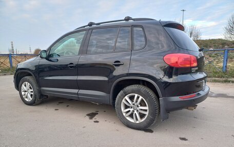 Volkswagen Tiguan I, 2011 год, 990 000 рублей, 5 фотография