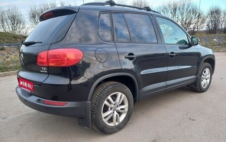 Volkswagen Tiguan I, 2011 год, 990 000 рублей, 2 фотография