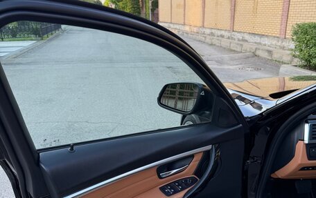 BMW 3 серия, 2017 год, 3 300 000 рублей, 14 фотография