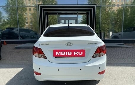 Hyundai Solaris II рестайлинг, 2011 год, 767 000 рублей, 5 фотография