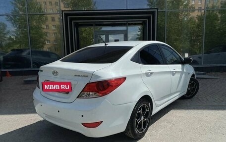 Hyundai Solaris II рестайлинг, 2011 год, 767 000 рублей, 6 фотография