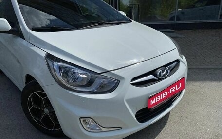 Hyundai Solaris II рестайлинг, 2011 год, 767 000 рублей, 11 фотография
