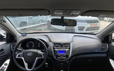 Hyundai Solaris II рестайлинг, 2011 год, 767 000 рублей, 15 фотография