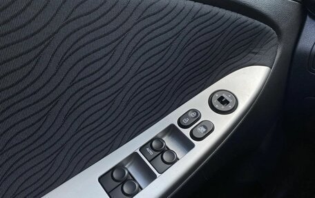 Hyundai Solaris II рестайлинг, 2011 год, 767 000 рублей, 22 фотография