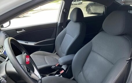 Hyundai Solaris II рестайлинг, 2011 год, 767 000 рублей, 19 фотография