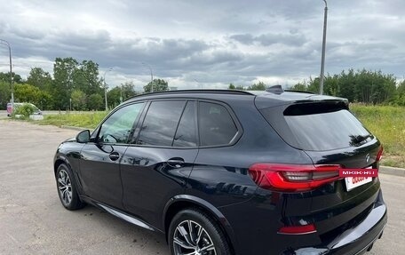 BMW X5, 2019 год, 3 000 000 рублей, 2 фотография