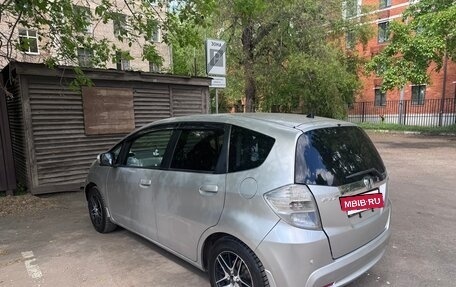 Honda Fit III, 2011 год, 699 000 рублей, 3 фотография
