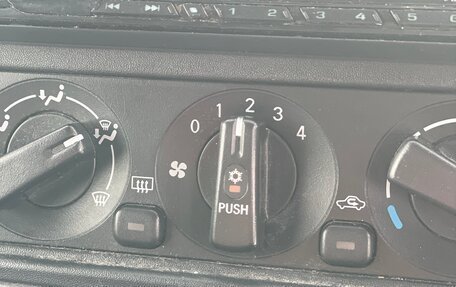 Mitsubishi Pajero Mini II, 2000 год, 415 000 рублей, 9 фотография