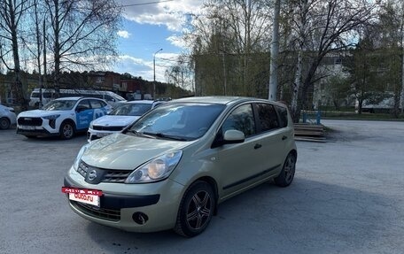 Nissan Note II рестайлинг, 2010 год, 600 000 рублей, 2 фотография