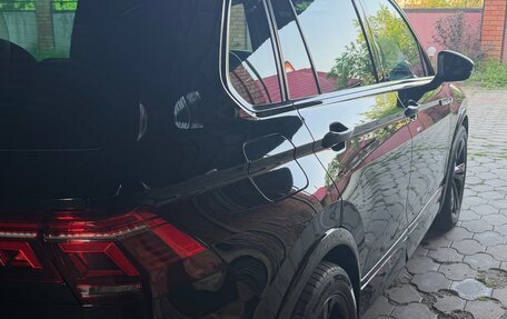 Volkswagen Tiguan II, 2021 год, 3 770 000 рублей, 3 фотография