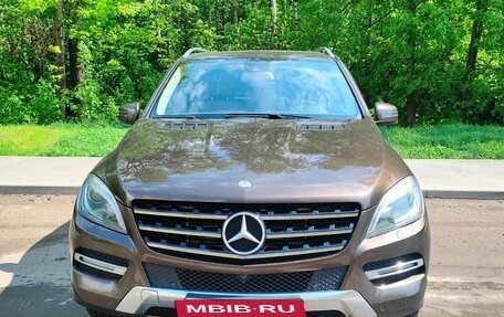Mercedes-Benz M-Класс, 2013 год, 2 100 000 рублей, 2 фотография