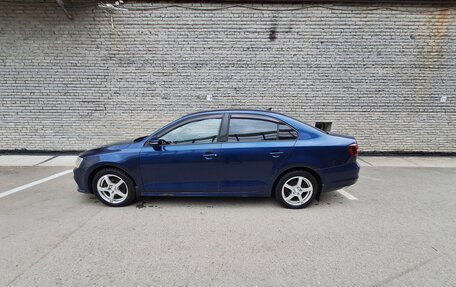 Volkswagen Jetta VI, 2016 год, 700 000 рублей, 2 фотография